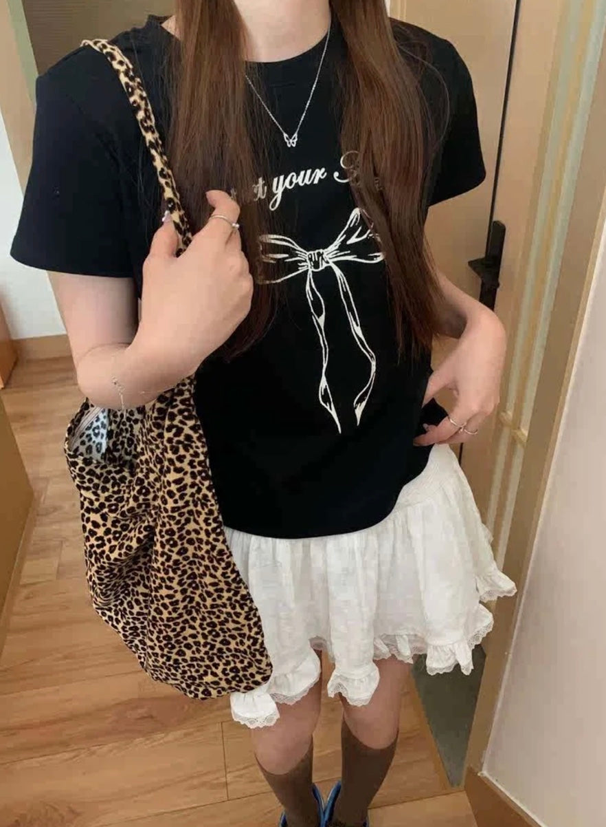 フリーハンドリボンクロップドTシャツ