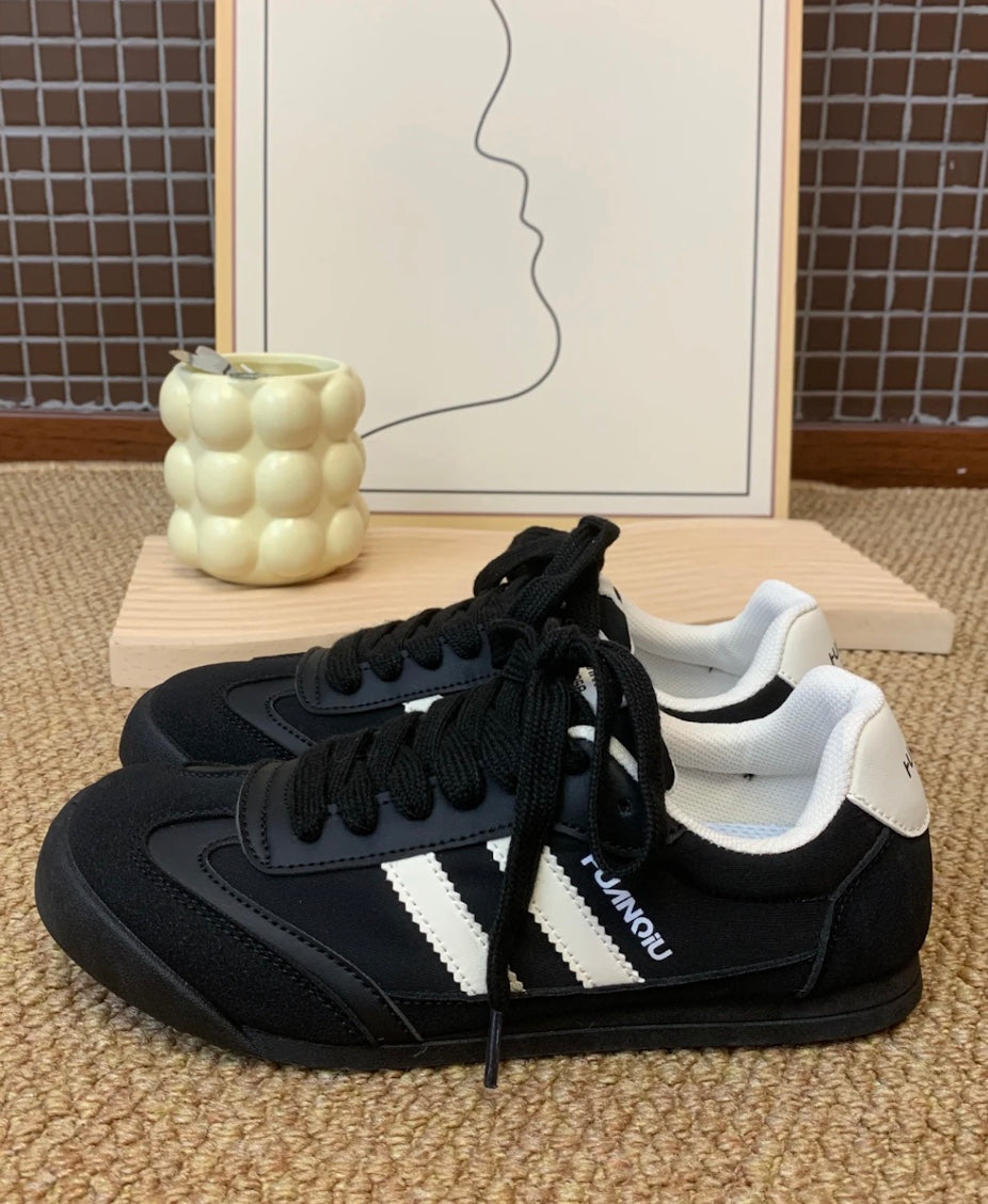 ブラックフラットスリムシューズ