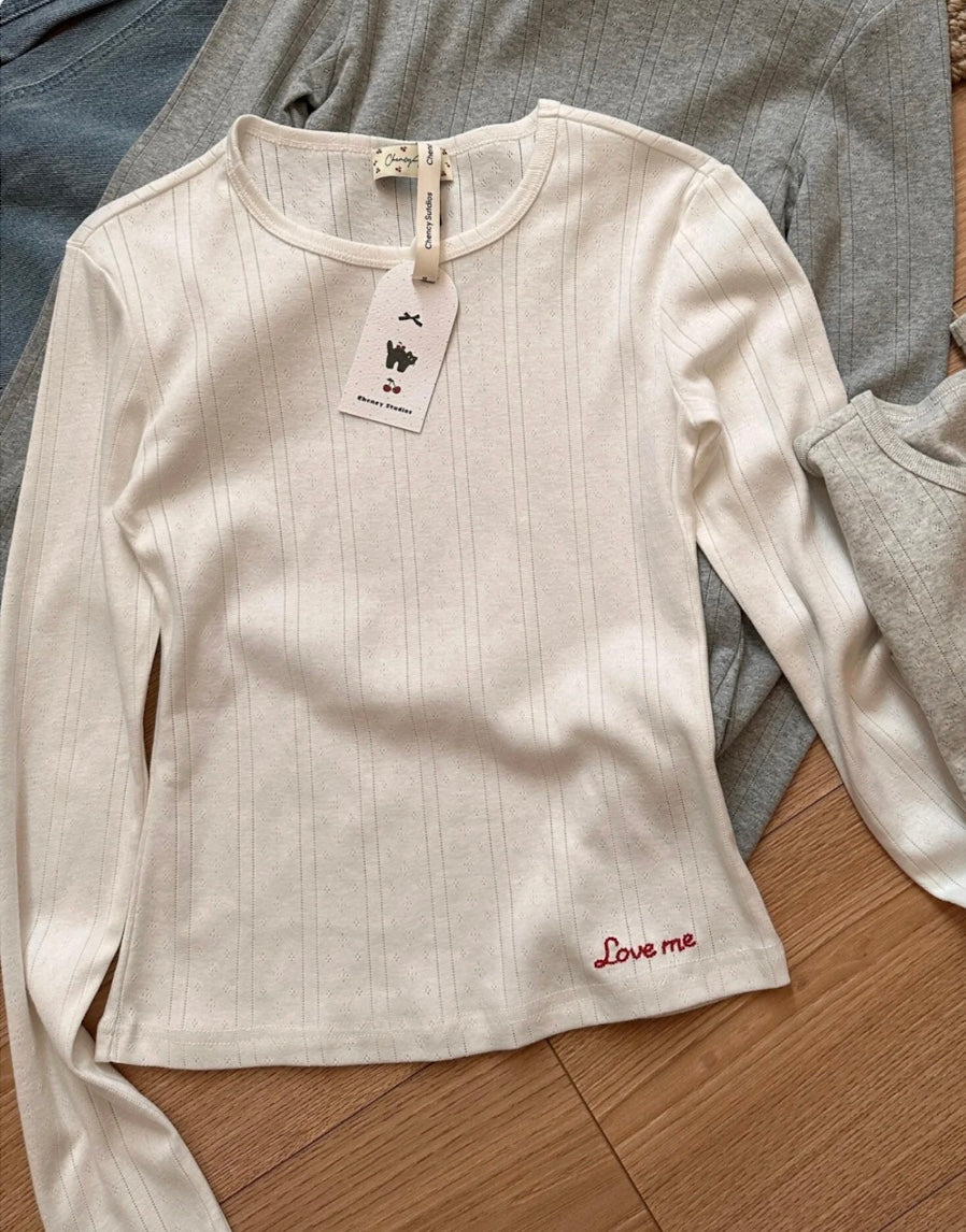 メッシュレター刺繍トップス