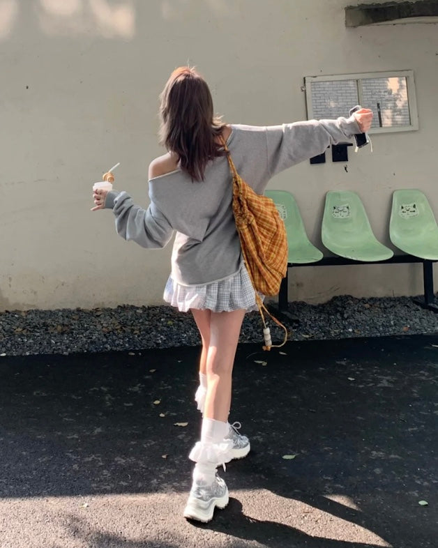 ストリートガールワンショルスウェット
