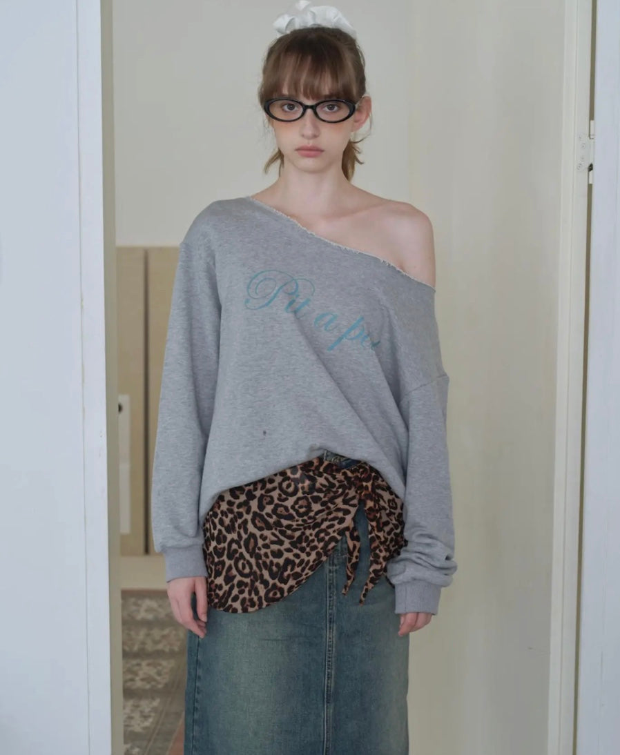 ストリートガールワンショルスウェット