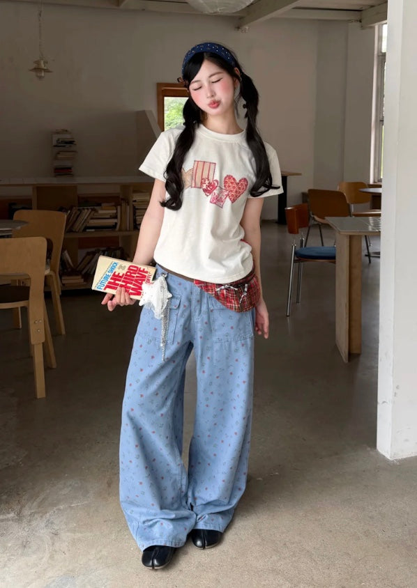 ドリーミーハートグラフィックTシャツ