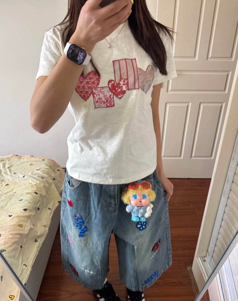 ドリーミーハートグラフィックTシャツ