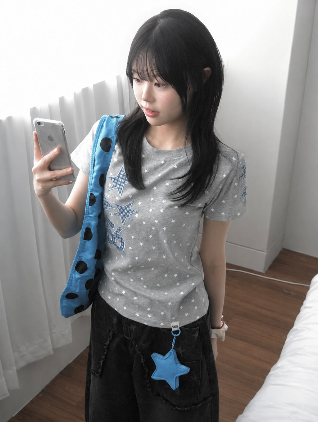 スターパッチグラフィックTシャツ