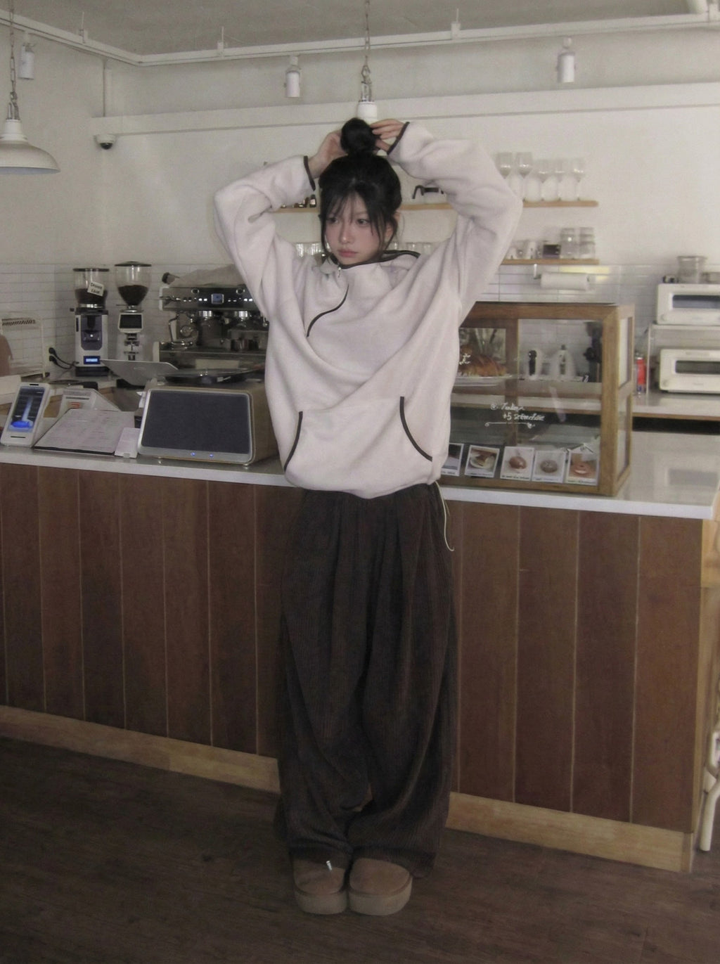 コーデュロイワイドレッグパンツ