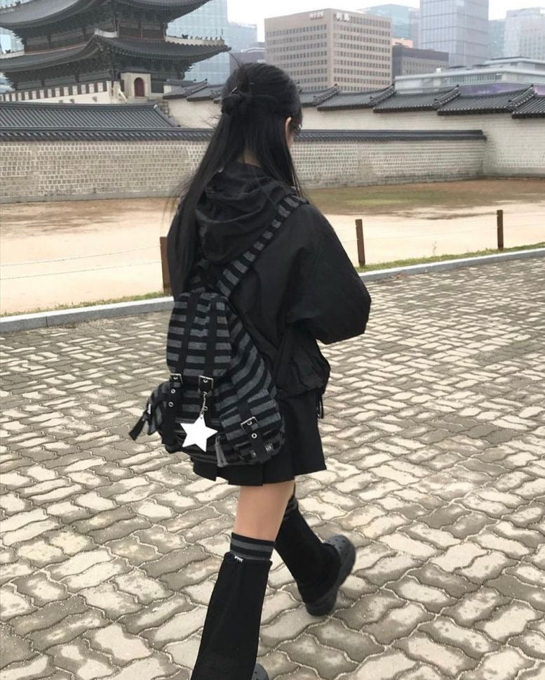 グランジボーダーバックパック