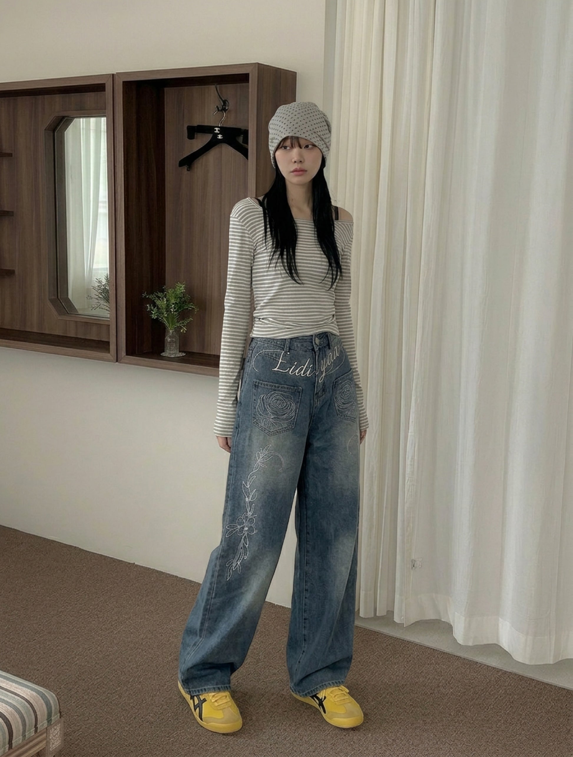 ローズレターデニムパンツ