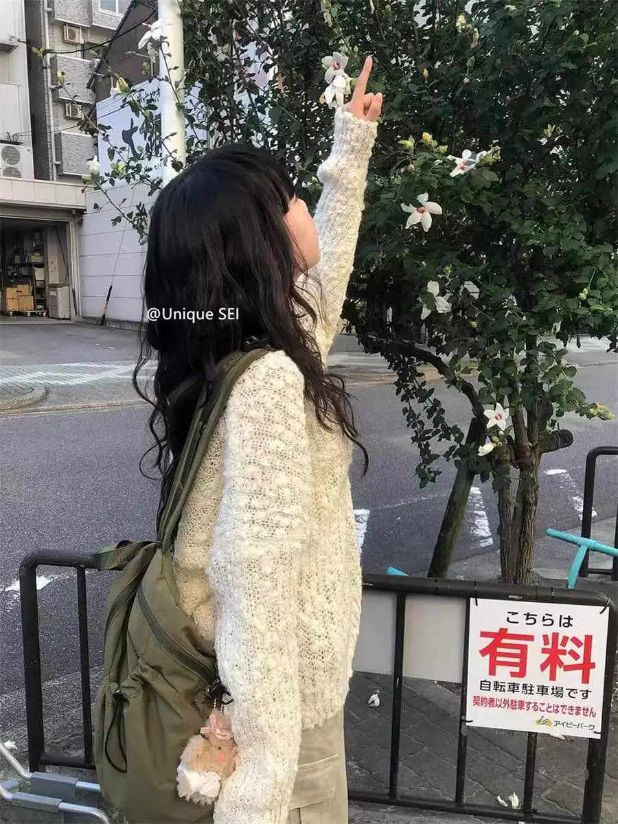 プルオーバーニットセーター