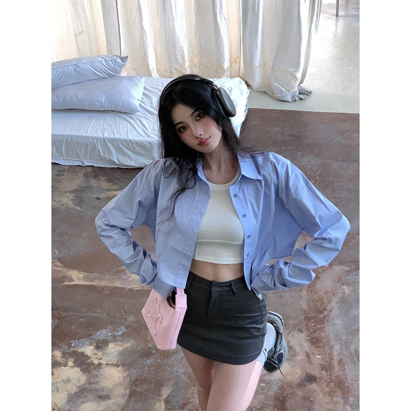 クロップドスリムブルーシャツ