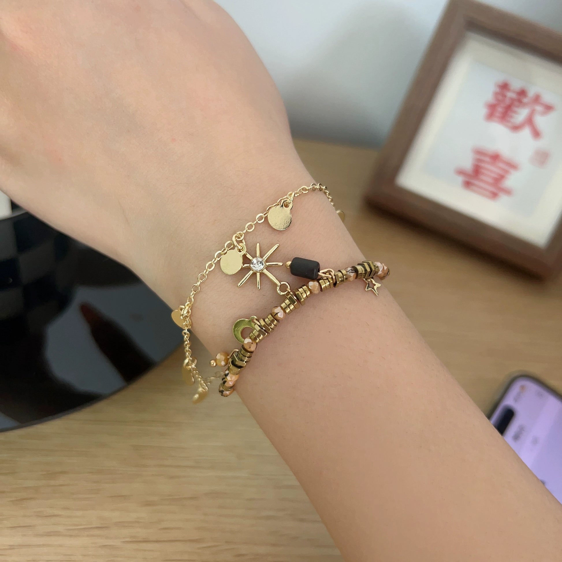 ヴィンテージサンフラワーブレスレッド