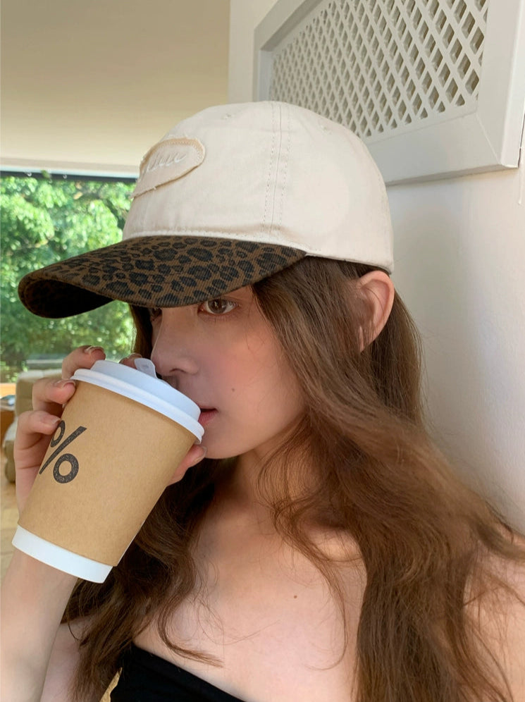 レトロヒョウ柄コントラストキャップ