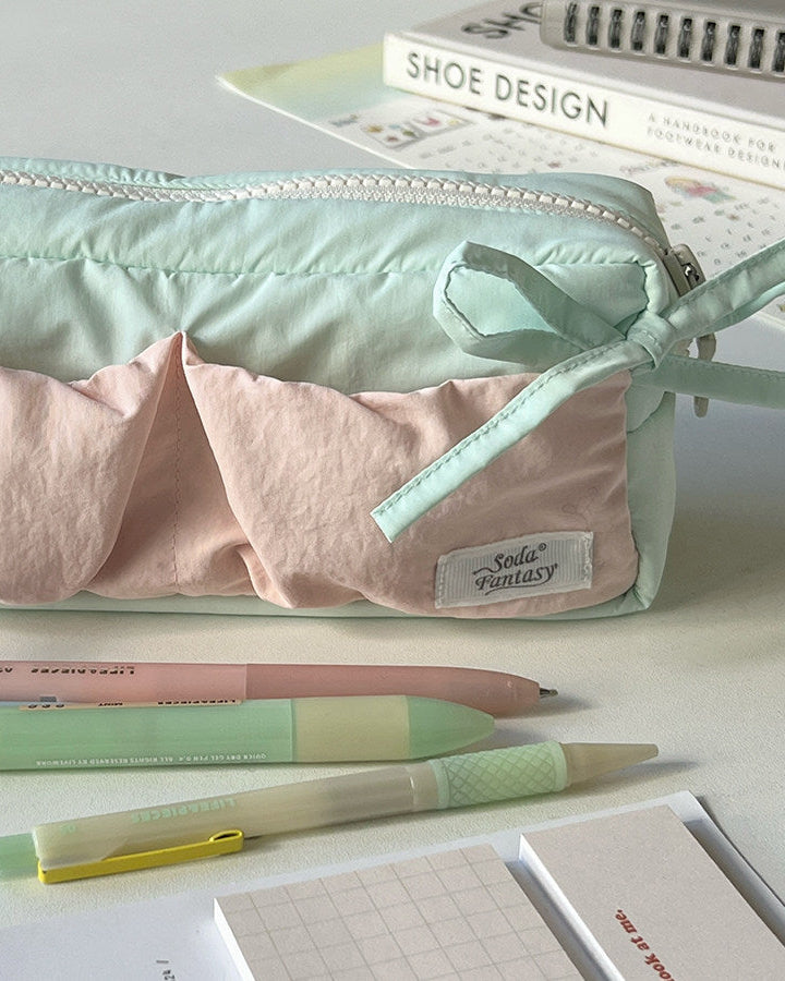 リボンフリル大容量ペンポーチ