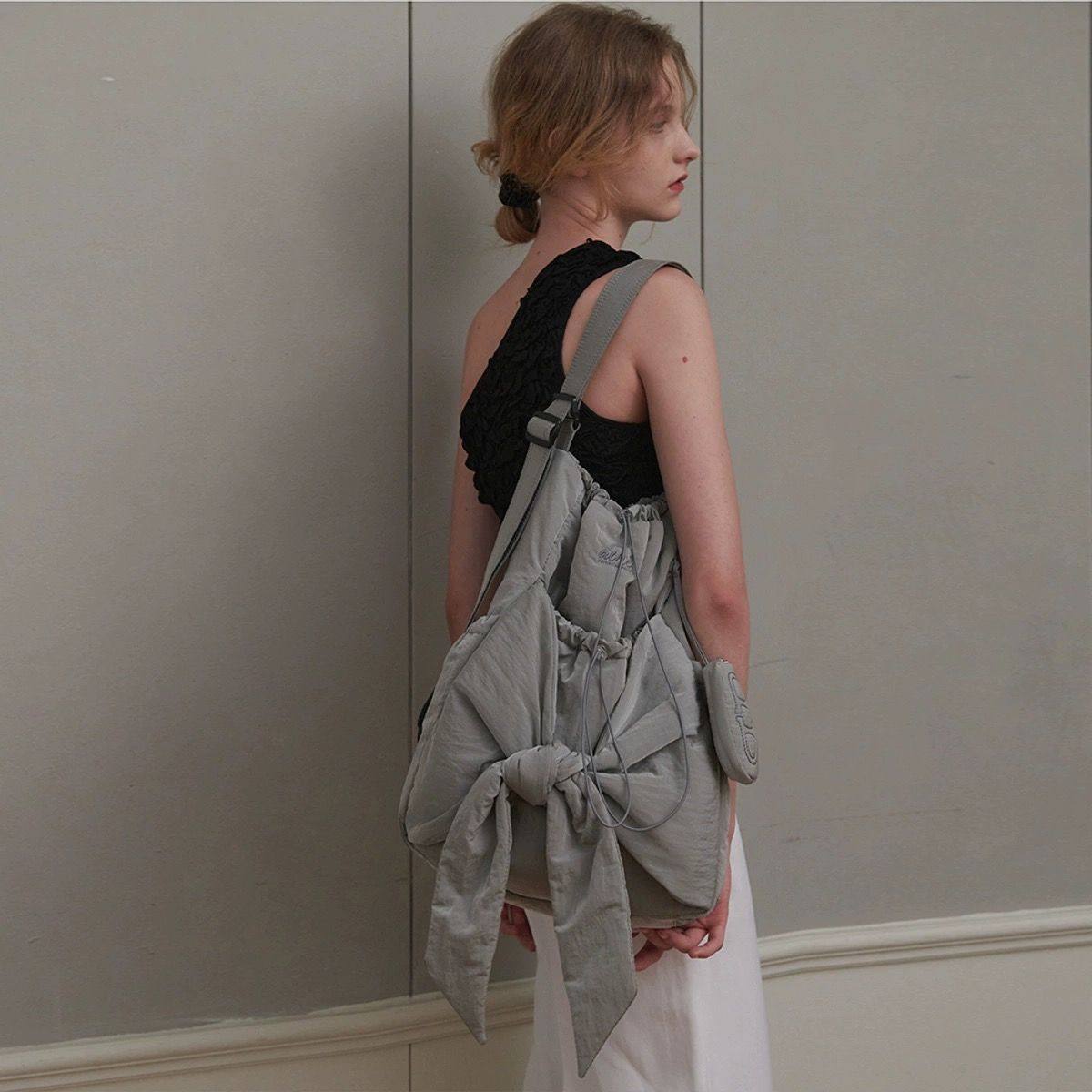 リボンショルダーバッグパック