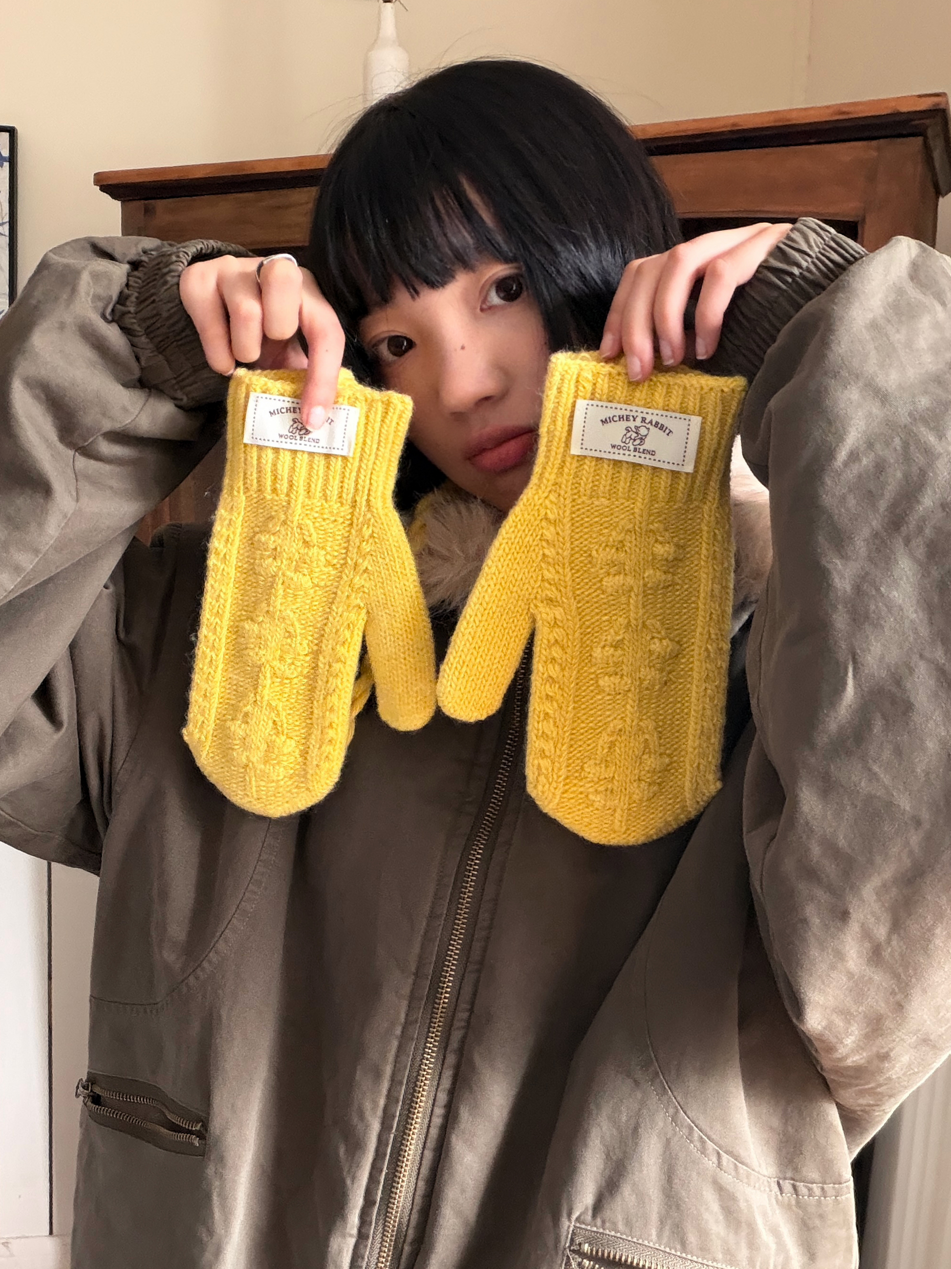 ツイストニットフィンガーラップグローブ