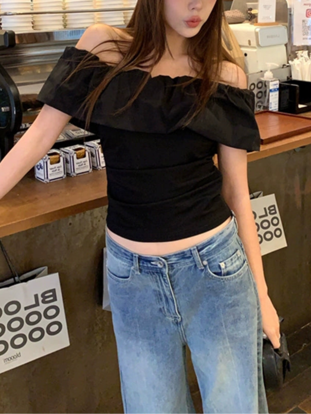 フレンチショートオフショルトップス