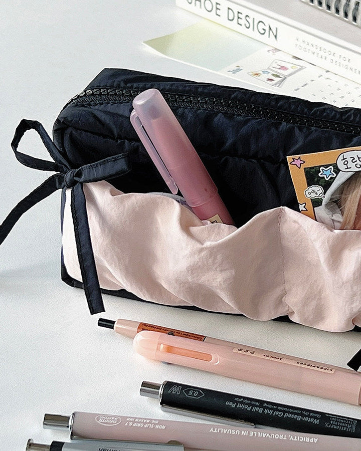 リボンフリル大容量ペンポーチ