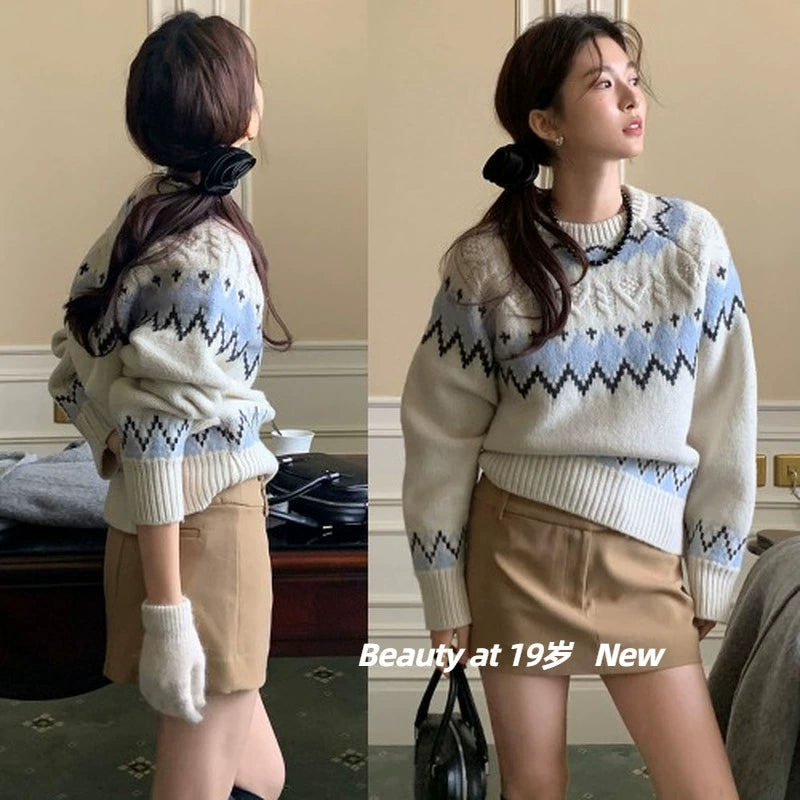 ソフトガーリーノルディックニット