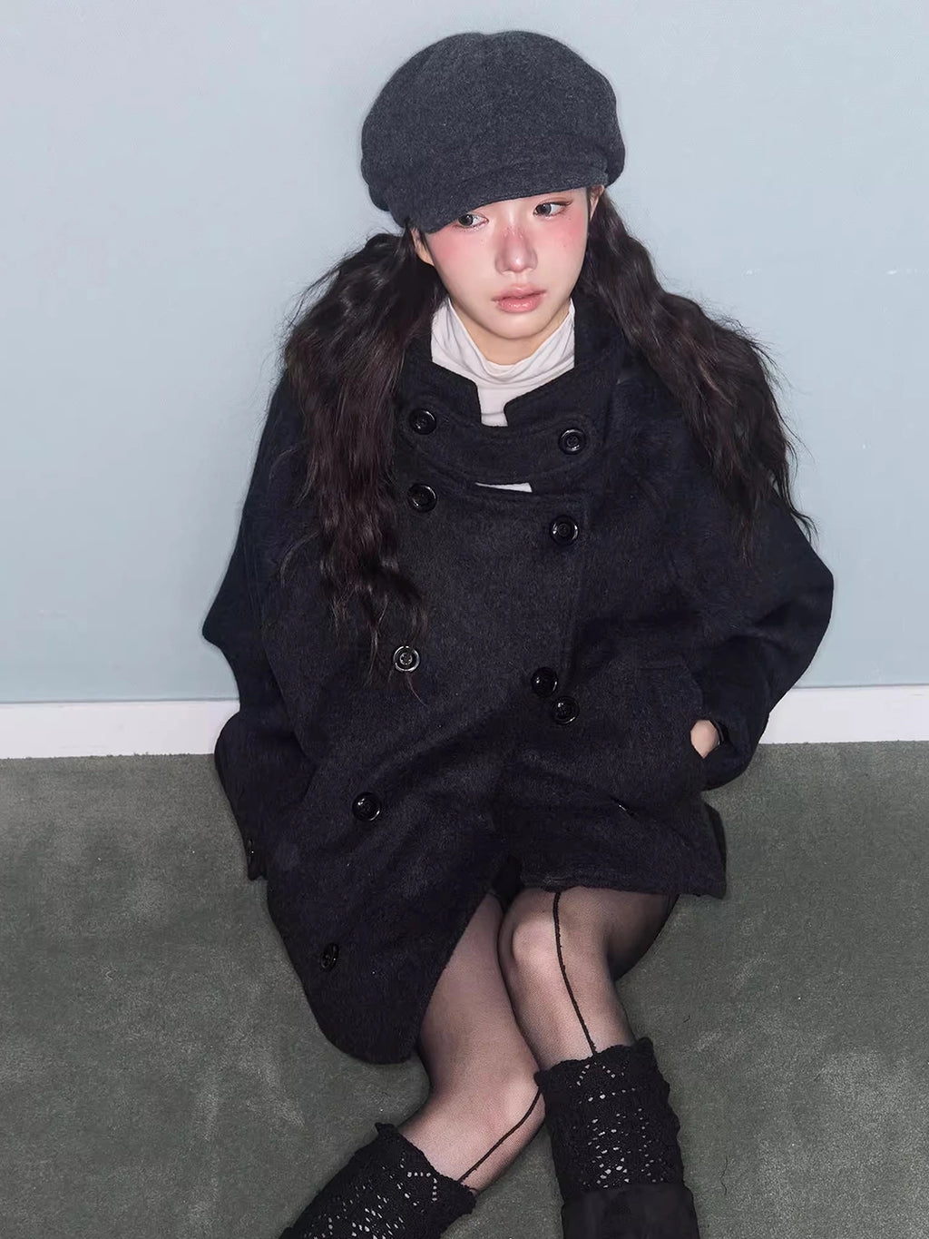 ダブルブレストフード付きウールコート