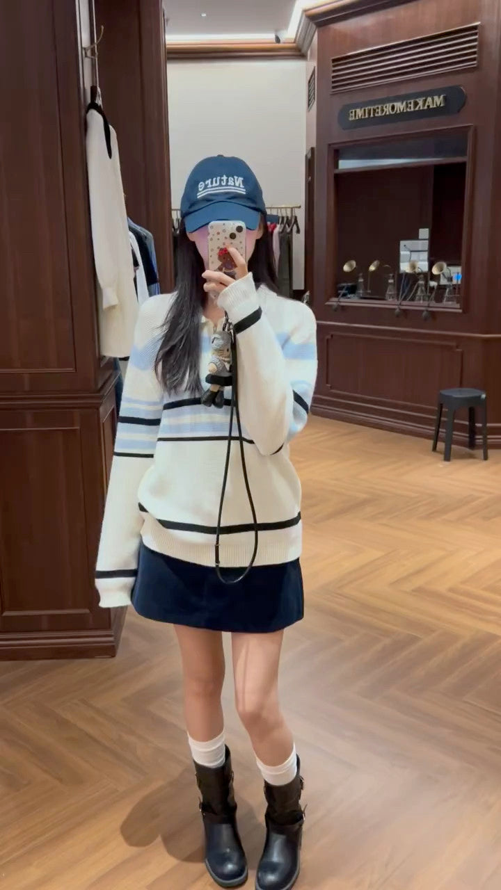 ストライプブルーポロニット