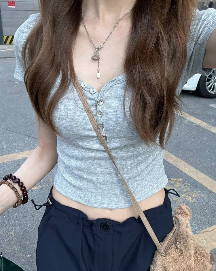 ヘンリーネックスリムTシャツ