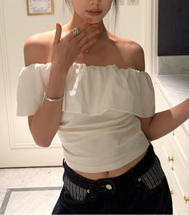 フレンチショートオフショルトップス