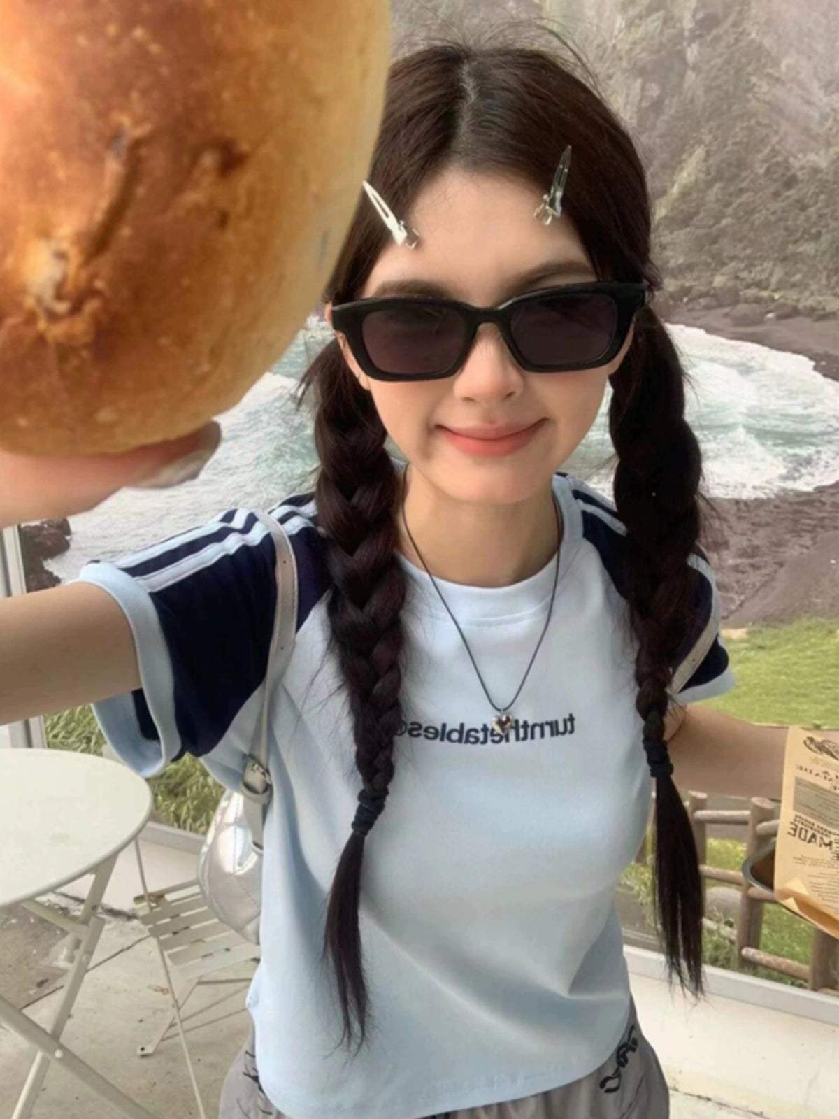 スポーティーロゴリンガーTシャツ