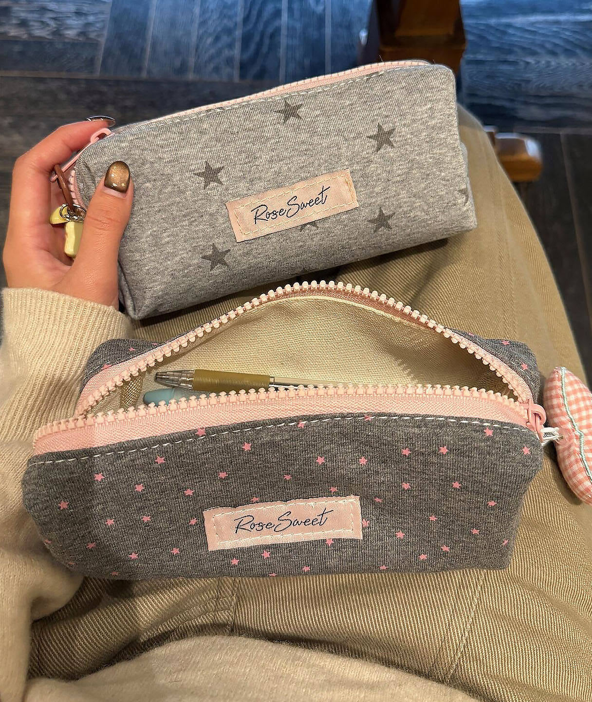 スタードット大容量ペンポーチ