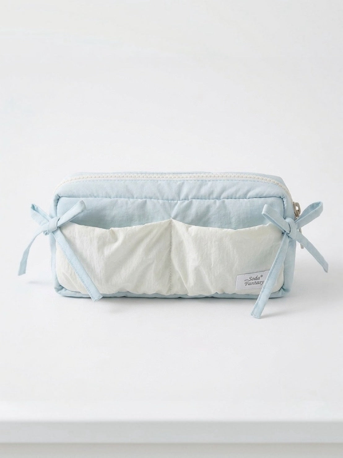 リボンフリル大容量ペンポーチ